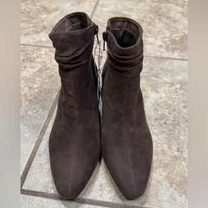 Andiamo Brown Women's Ankle Boots 5.5